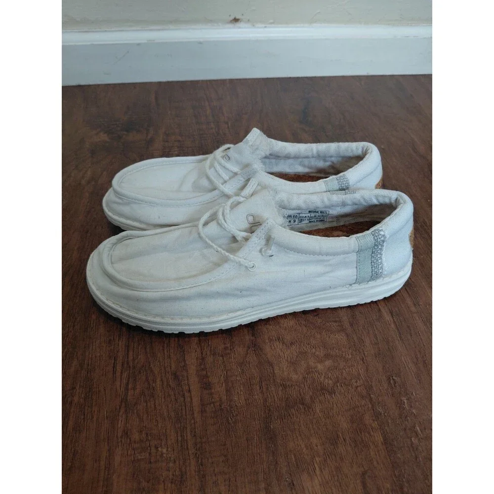 Hey Dude Wally Linen Natural White Men Sz 10 Comfort Loafers Shoes